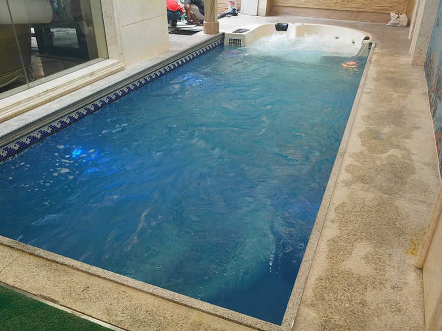 廣州金沙洲保利西海岸別墅FX260恒溫泳池工程