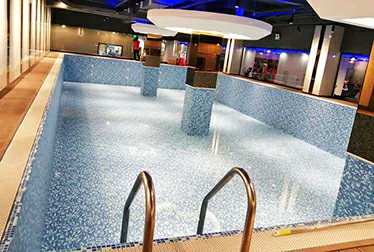 廣州花都南華廣場健身會所鋼結構泳池工程