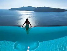 無邊際泳池 | 別墅無界泳池盡在戴高樂!