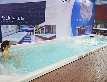 戴高樂這么多款無邊際泳池,哪一款才是你的菜?