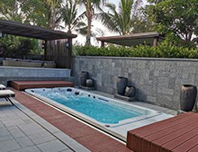 為什么要擁有一個(gè)無(wú)邊際泳池機(jī)？四大理由夠不夠[戴高樂(lè)泳池設(shè)備]