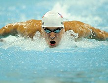 無邊際泳池比一般逆流訓(xùn)練器，哪款效果更好？答案在這[戴高樂泳池設(shè)備]