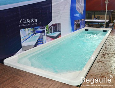 疫情下也擋不住簽單的步伐，云南昆明無邊際泳池走一套![戴高樂泳池設(shè)備]