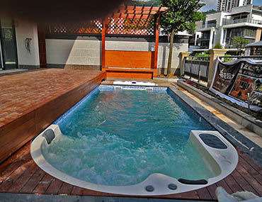 私家游泳池設備都包含哪些設備？