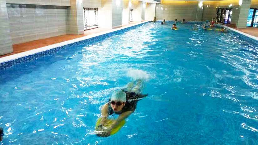 整體拆裝式游泳池1.jpg 整體拆裝式游泳池1.jpg