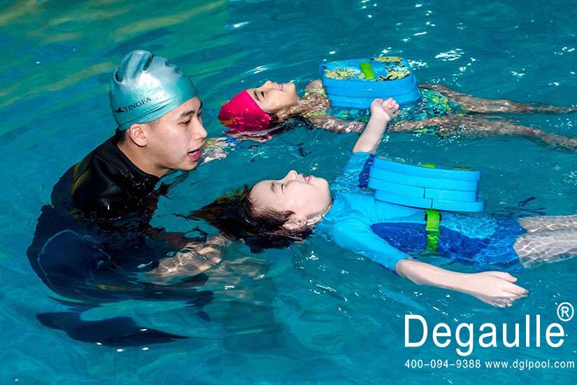 親子游泳館 親子游泳館