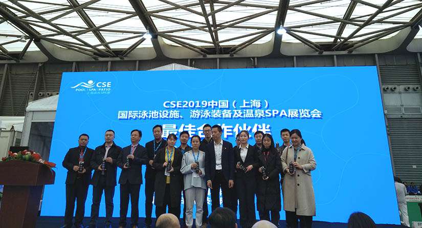 戴高樂泳池設(shè)備 戴高樂泳池設(shè)備