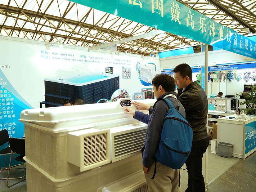 戴高樂泳池設(shè)備 戴高樂泳池設(shè)備