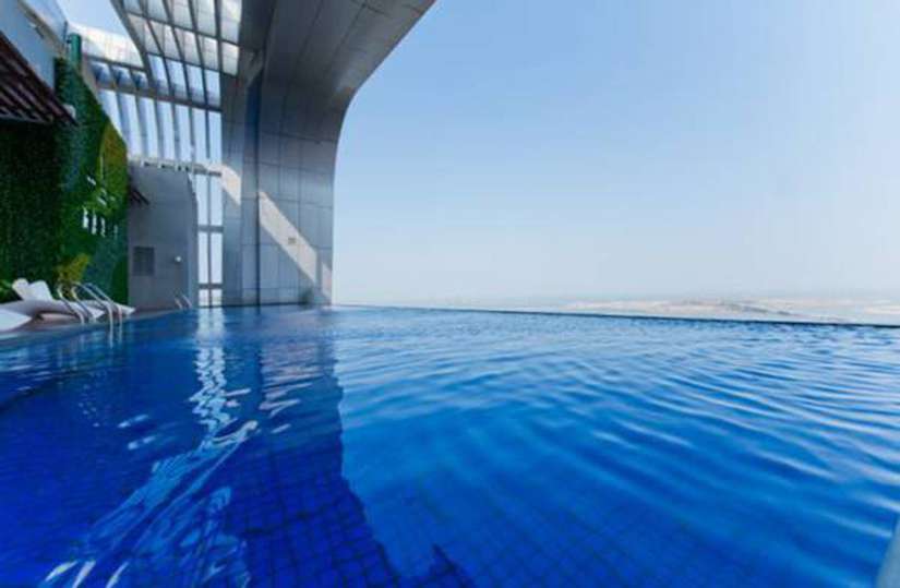 無(wú)邊際泳池