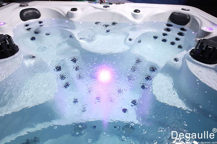 無(wú)邊際泳池