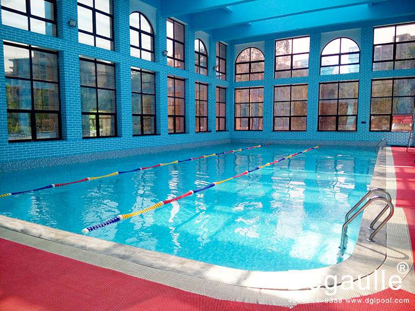 恒溫泳池設(shè)備 恒溫泳池設(shè)備