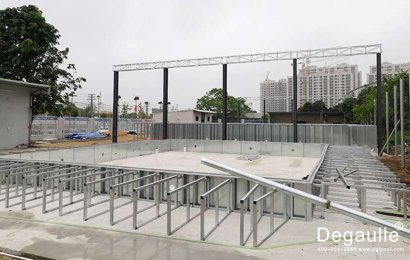 建個游泳池設(shè)備多少錢