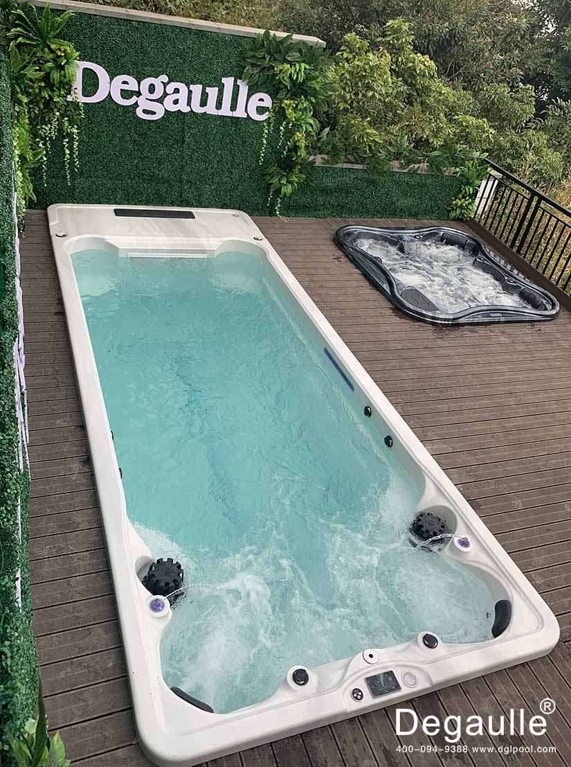 戴高樂無邊際游泳池 戴高樂無邊際游泳池